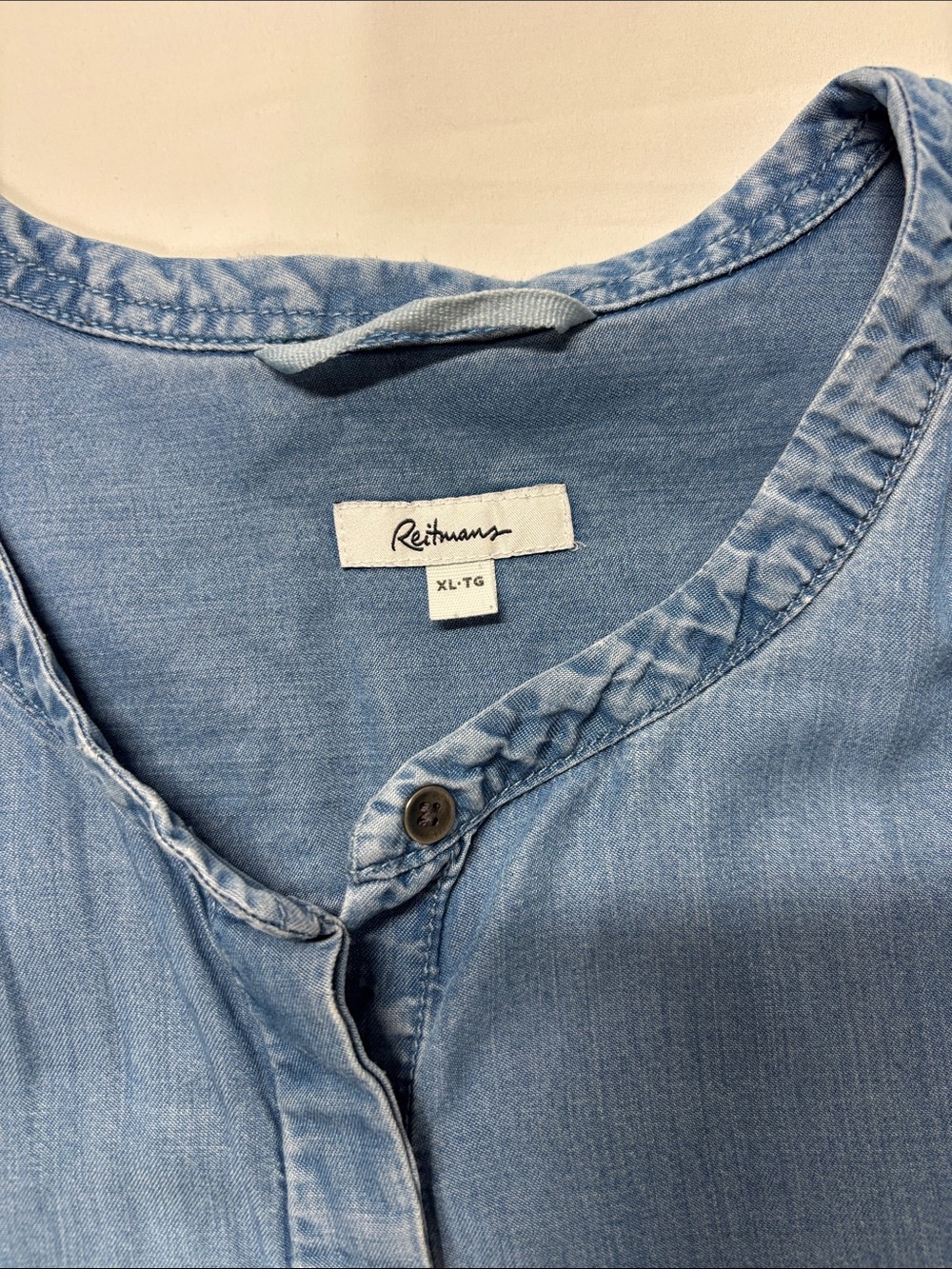 Reitmans Light Blue Tie-Cuff Denim Shirt - Picture 4 of 7
